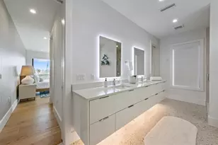 7003 Holmes Blvd, Holmes Beach, FL 34217 - Photo 52