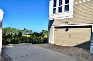 310 Compass Point Dr, Bradenton, FL 34209 - Photo 40