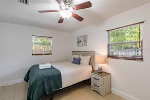 95 S Briggs Ave, Sarasota, FL 34237 - Photo 20