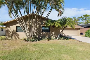 1893 Rita St, Sarasota, FL 34231 - Photo 4