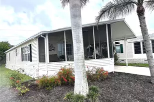 817 S Green Cir, Venice, FL 34285 - Photo 18