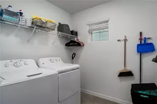 1912 Swivel Ln, Sarasota, FL 34240 - Photo 24