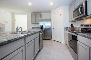 5456 Logan Cave Ave, Wimauma, FL 33598 - Photo 2