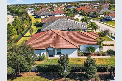 11705 Bluebird Place, Lakewood Ranch, FL 34211 - Photo 32