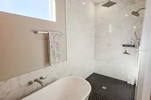 18946 Ayrshire Cir, Port Charlotte, FL 33948 - Photo 22