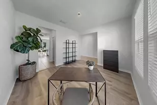 16454 Woodside Gln, Parrish, FL 34219 - Photo 8