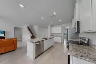 16454 Woodside Gln, Parrish, FL 34219 - Photo 18