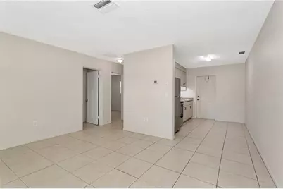 5615 24th Street W, Bradenton, FL 34207 - Photo 4