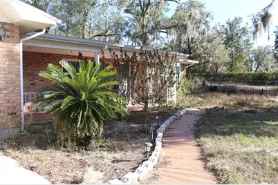 401 S Pine Avenue, Inverness, FL 34452 - Photo 2