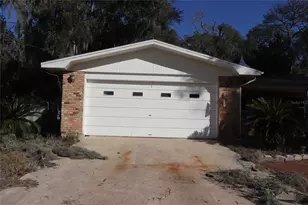 401 S Pine Ave, Inverness, FL 34452 - Photo 2