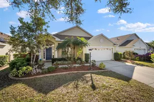 12216 Winding Woods Way, Lakewood Ranch, FL 34202 - Photo 2