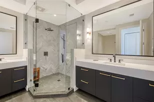 111 S Pineapple Ave, Sarasota, FL 34236 - Photo 14