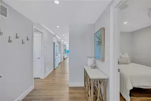 6140 Midnight Pass Rd, Sarasota, FL 34242 - Photo 8