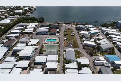 2601 Gulf Drive N #B14, Bradenton Beach, FL 34217 - Photo 8