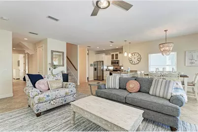 203 N Harbor Drive, Holmes Beach, FL 34217 - Photo 10