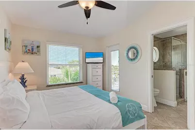 203 N Harbor Drive, Holmes Beach, FL 34217 - Photo 38