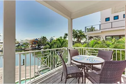 203 N Harbor Drive, Holmes Beach, FL 34217 - Photo 54