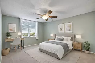 2901 26th St W, Bradenton, FL 34205 - Photo 16