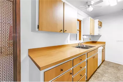 2303 Georgetown Road, Bradenton, FL 34207 - Photo 6