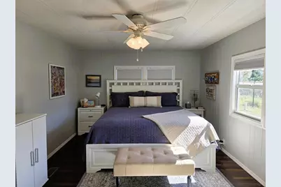 3320 Oakwood Boulevard S, Sarasota, FL 34237 - Photo 24