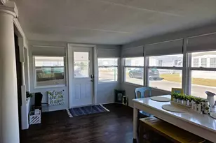 3320 Oakwood Blvd S, Sarasota, FL 34237 - Photo 12