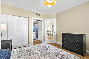 5420 Eagles Point Cir, Sarasota, FL 34231 - Photo 14