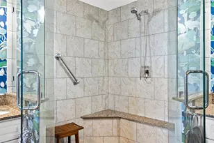 5420 Eagles Point Cir, Sarasota, FL 34231 - Photo 42