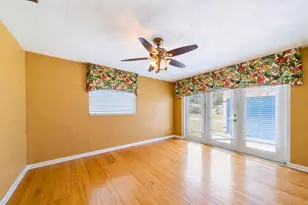 2534 Waneta Dr, Sarasota, FL 34231 - Photo 18