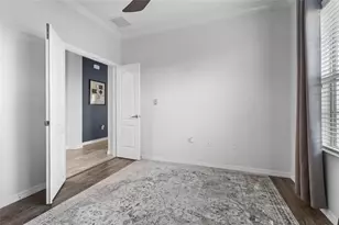 1806 Lake George Cove, Bradenton, FL 34211 - Photo 10