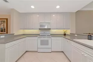 242 Hidden Bay Dr, Osprey, FL 34229 - Photo 10