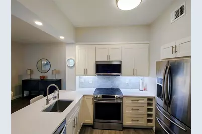 200 4th Avenue S #130, Saint Petersburg, FL 33701 - Photo 26