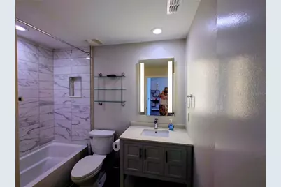 200 4th Avenue S #130, Saint Petersburg, FL 33701 - Photo 10