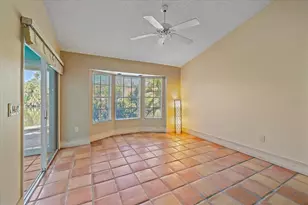 3191 Lake Park Ln, Sarasota, FL 34231 - Photo 22