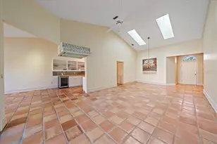 3191 Lake Park Ln, Sarasota, FL 34231 - Photo 12