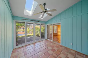 3191 Lake Park Ln, Sarasota, FL 34231 - Photo 36