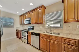 4741 Independence Dr, Bradenton, FL 34210 - Photo 20