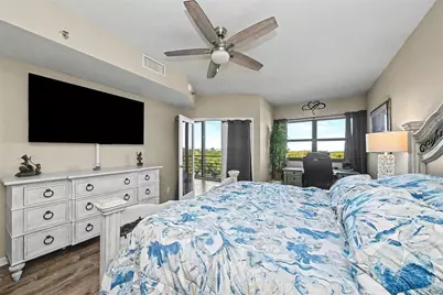 5408 Eagles Point Circle #302, Sarasota, FL 34231 - Photo 18