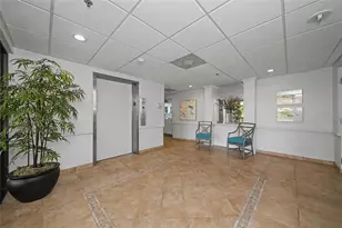 5408 Eagles Point Cir, Sarasota, FL 34231 - Photo 36