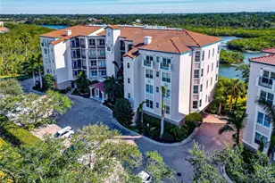 5408 Eagles Point Cir, Sarasota, FL 34231 - Photo 2