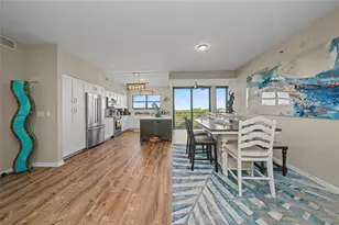 5408 Eagles Point Cir, Sarasota, FL 34231 - Photo 8