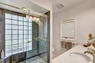 6120 Wilshire Cir, Sarasota, FL 34238 - Photo 30