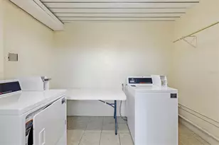 8730 Midnight Pass Rd, Sarasota, FL 34242 - Photo 26