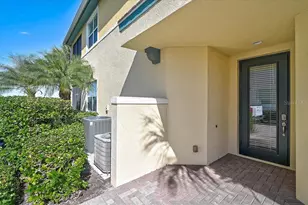 1258 Riverscape St, Bradenton, FL 34208 - Photo 4