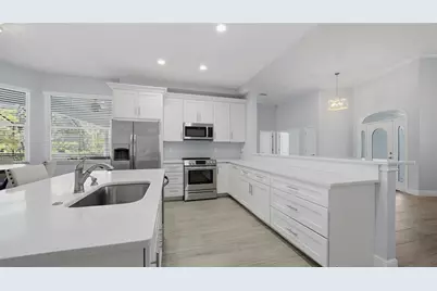 9402 Glen Abbey Lane, Sarasota, FL 34238 - Photo 24