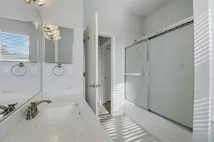 9402 Glen Abbey Ln, Sarasota, FL 34238 - Photo 44