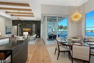 1739 Little Pointe Cir, Sarasota, FL 34231 - Photo 18