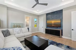 1739 Little Pointe Cir, Sarasota, FL 34231 - Photo 42