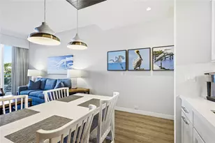 225 Sands Point Rd, Longboat Key, FL 34228 - Photo 14