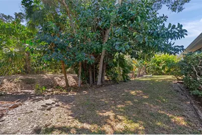 2144 Cork Oak Street, Sarasota, FL 34232 - Photo 32