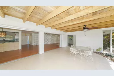 3431 Mineola Drive, Sarasota, FL 34239 - Photo 22